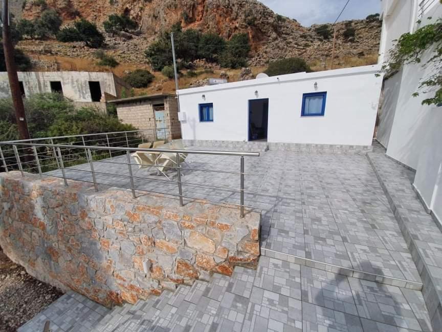 Edem House Finikas Apartment Loutro Bagian luar foto